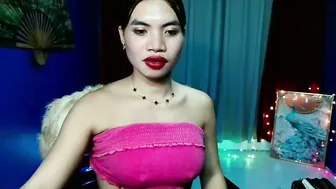 pinky_pussybobby69 new posing on cam