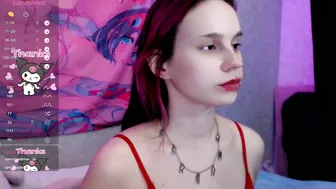 pineapple_dope sex cam (11-21-2025)