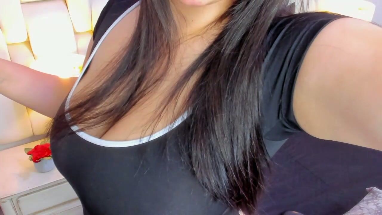 Emily_ri0s hot amateur video 11/21/2025