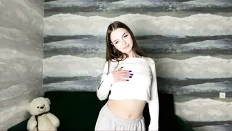 farahmantifel recorded nude video 363177