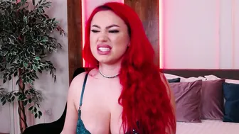 emyhilton_ recorded nude video 363302
