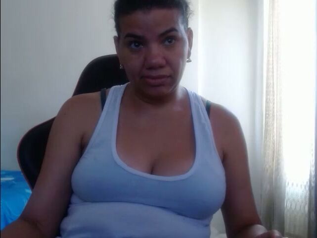 Ariannaloovel cam xxx 21 November 2025
