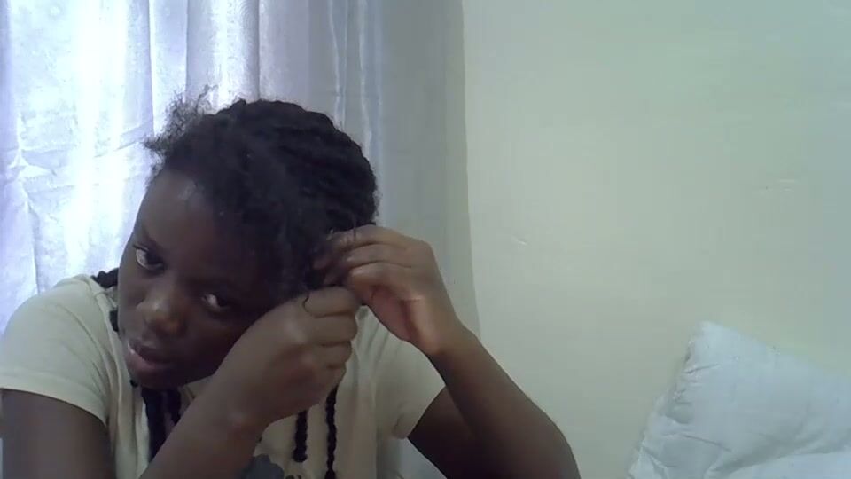 petite_melan sex cam 11/22/2025