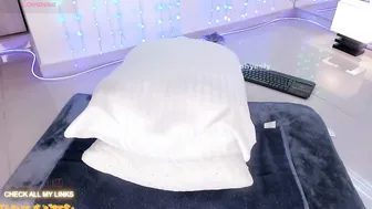 Ohyesly_ amateur cam video - (11-21-2025)