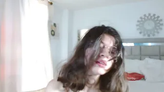 Zoecruzz natural video