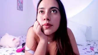 agatha_vixen cam sex (11-22-2025)