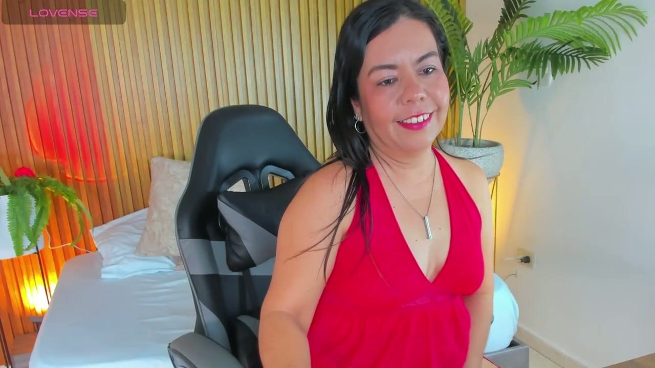 Nahia_13 cam show (11-22-2025)