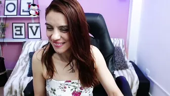 Kendallwood_ latina 11-23-2025