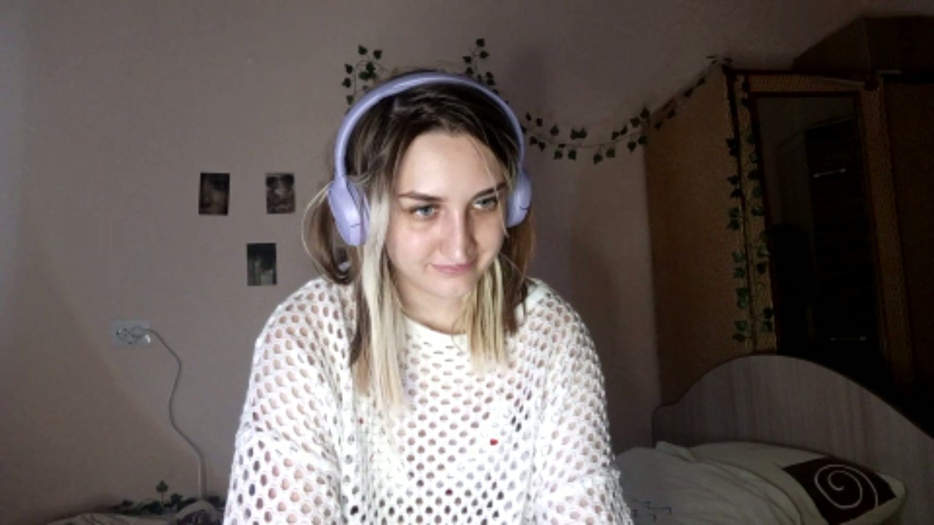 lawanalezama naked (11/21/2025)