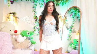 Isa_nixon 11/23/2025
