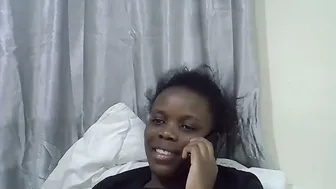 petite_melan ebony - 11/22/2025