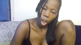 Happy_kienyeji 11/23/2025 ebony