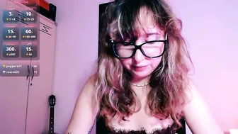 riri_rich recorded nude video 364938