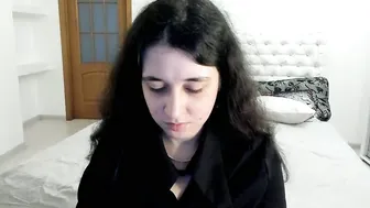 ginablum smalltitties 23 November 2025