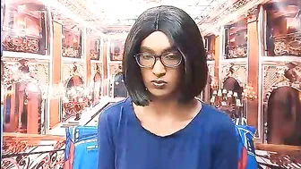 indianrebel4u2luv petite posing on webcam