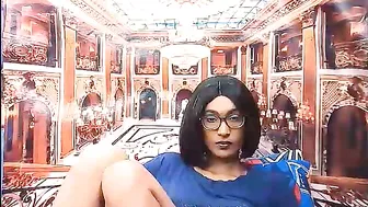 indianrebel4u2luv petite posing on webcam