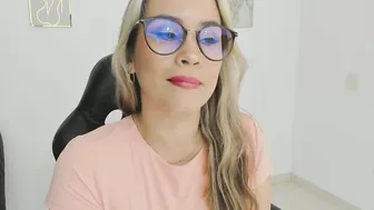 sugar_milff smile cam porn
