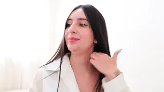 Ana_castilo 11-22-2025