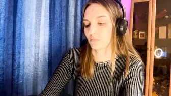 dreamagould on cam (11-22-2025)