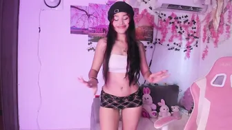 Dakota_kim porn chat video 21-Nov-25