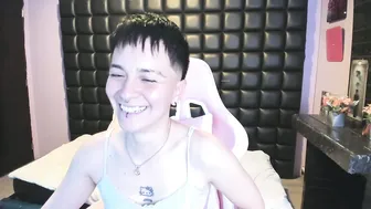 Hothannah_ chat sex - (11/22/2025)