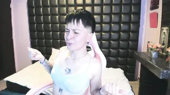 Hothannah_ chat sex - (11/22/2025)