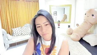 gaby_trent 22-Nov-2025