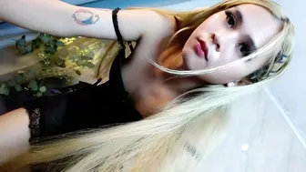 queena10 recorded nude video 367245