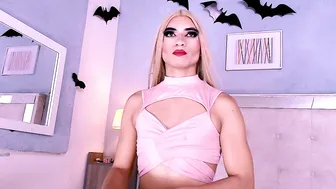 emily_castillo1_ bigass 22-Nov-2025
