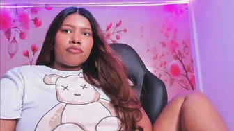 thais_waldrof recorded nude video 367597