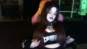 Bigtiddygothxx (11/23/2025)