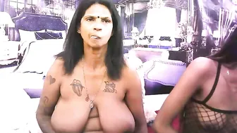 sexyva4u2luv chat girl porn (11/22/2025)