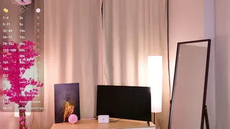 light_babe (11/23/2025)