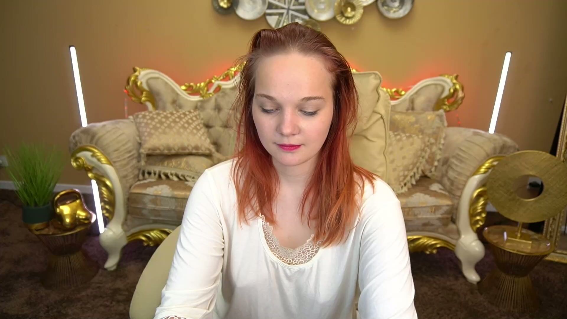 sunshinelolaa babe cam show