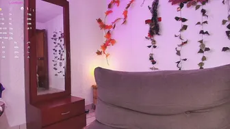 Kittylu__ 22-Nov-25