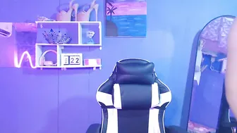 Ur_perfectgirlmsa (11/23/2025)