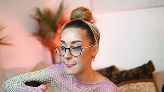 Aileenaxa naked 23-Nov-2025