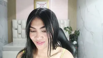 lissandra_s video cam (11/24/2025)
