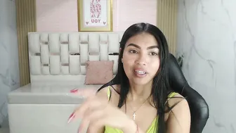 lissandra_s live on cam - 24 November 2025