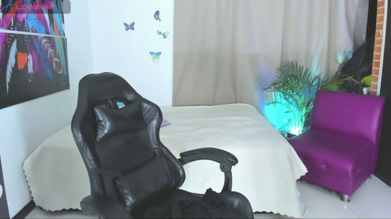 Rosee_honey_ bigass 11-24-2025