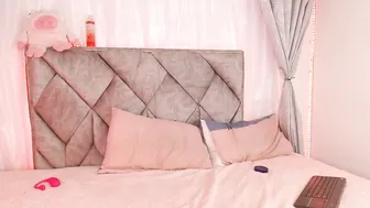 victoria__bear camvideo (11/23/2025)