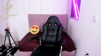 Lailahdark chat porn video - 11-23-2025