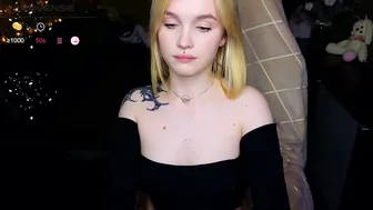 Cute_summer_breathe young live cam show