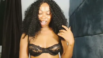 mimiluv6 squirt live webcam show