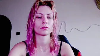 Karoline121 23 November 2025 mistress