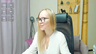 Nicolavanderbie nude on cam 23-Nov-2025