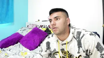 scarletandryan28 05-23-2025 latina
