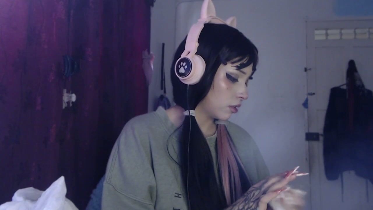 Mary_janness 23-May-25 cam nude