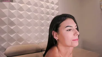 dannagibbs 18 live webcam show