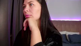 alexandrabloom friendly (11/24/2025)